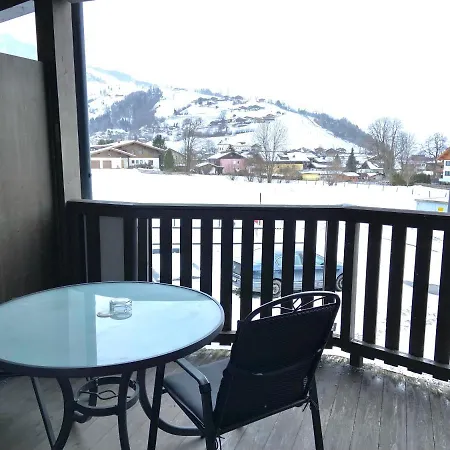 Studio Libusa, Adler * Kaprun